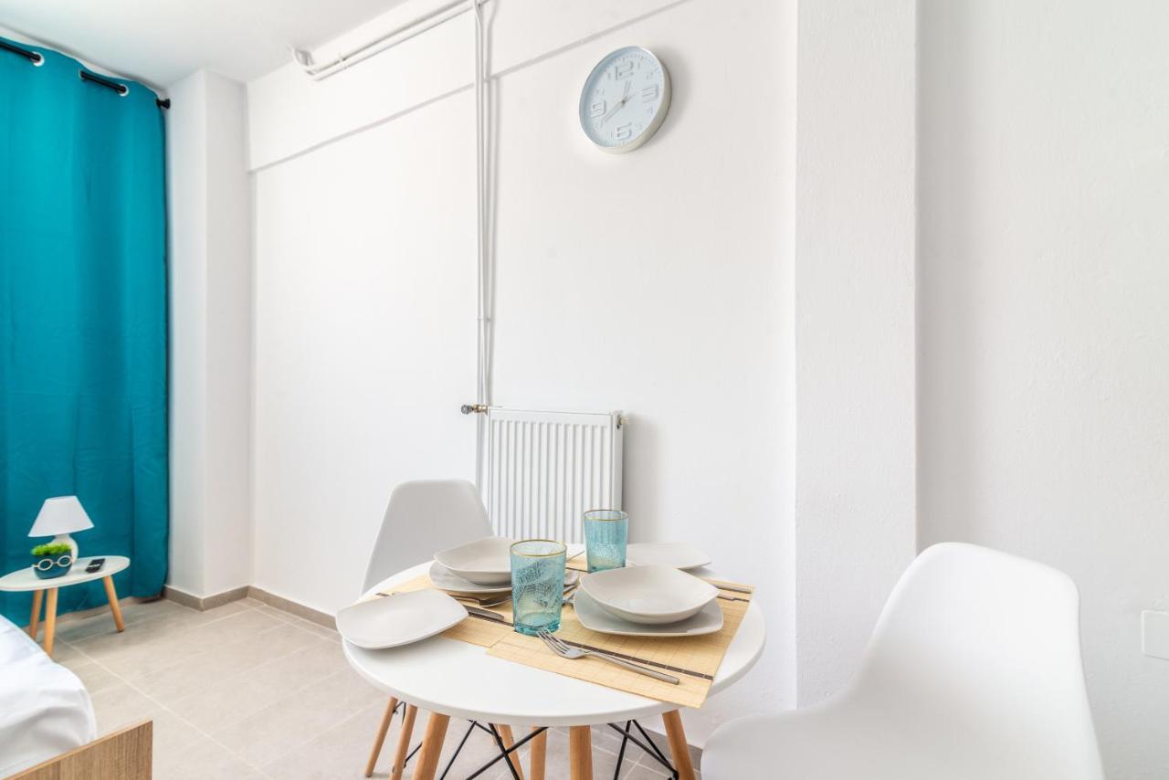 Brand New Studio Near Downtown 이라클리온 외부 사진